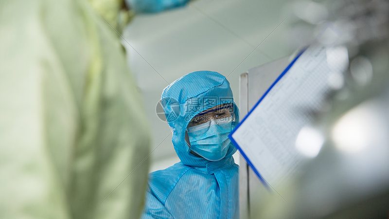 实验室不锈钢压力容器定制：关键要素与选型要点**